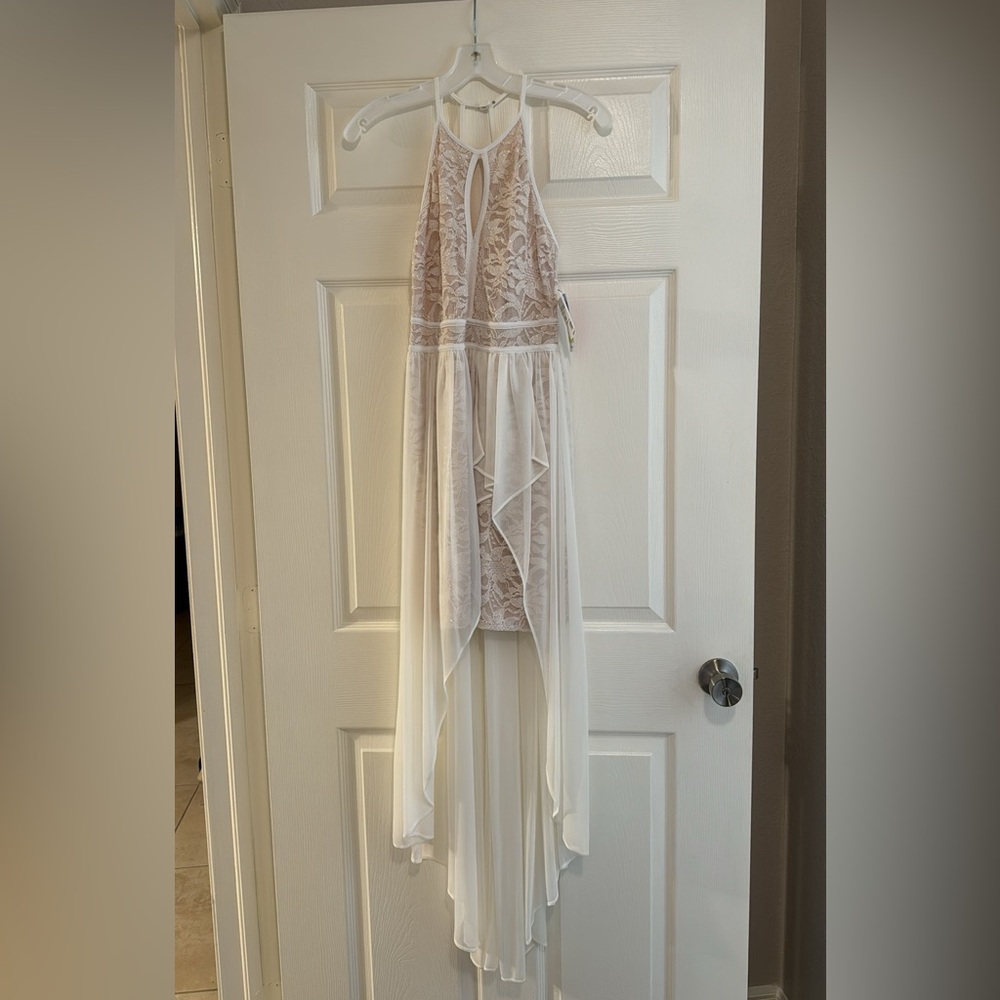 High-low dress size 4 NWT